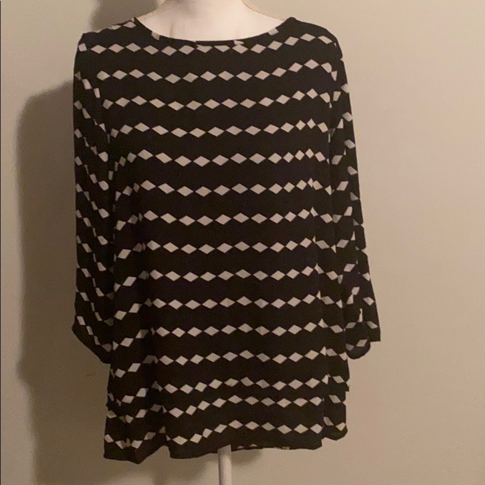 Limited Shirt- size M EUC